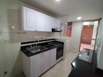 Apartamento de 3 alcobas en arriendo en Ciudad Salitre Suroriental, Bogotá, 76 m² · foto 6 de 20