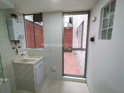 Apartamento de 3 alcobas en arriendo en Ciudad Salitre Suroriental, Bogotá, 76 m² · foto 7 de 20