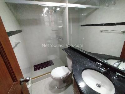 Apartamento de 3 alcobas en arriendo en Ciudad Salitre Suroriental, Bogotá, 76 m² · foto 17 de 20