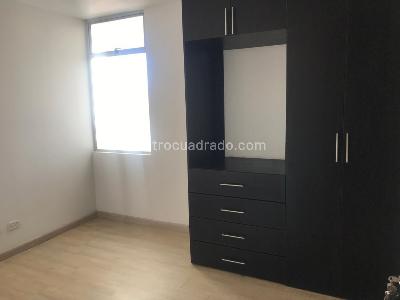 Apartamento de 3 alcobas en venta en Bravo Paez Quiroga, Bogotá, 65 m² · foto 8 de 17