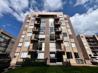 Apartamento de 3 alcobas en venta en Variante Cajica Zipa, Cajicá, 62 m² · foto 3 de 20