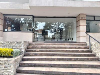 Apartamento de 2 alcobas en arriendo en Los Rosales, Bogotá, 84 m² · foto 2 de 20