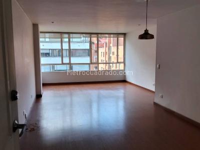 Apartamento de 2 alcobas en arriendo en Los Rosales, Bogotá, 84 m² · foto 6 de 20