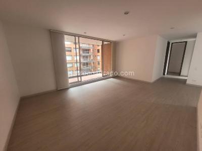Apartamento de 3 alcobas en venta en Ciudad Salitre, Bogotá, 83 m² · foto 2 de 20