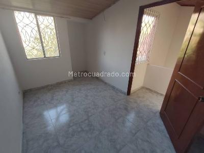 Casa de 4 alcobas en venta en Soacha, Soacha, 63 m² · foto 12 de 18