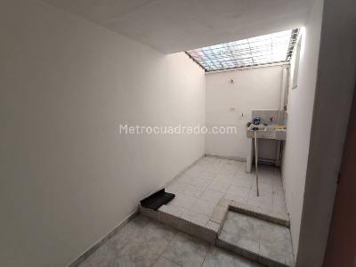 Casa de 4 alcobas en venta en Soacha, Soacha, 63 m² · foto 8 de 18