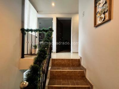 Casa de 3 alcobas en venta en Castilla, Bogotá, 120 m² · foto 15 de 20
