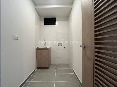 Apartamento de 2 alcobas en venta en Casa Blanca Sector El Plan, Bogotá, 69 m² · foto 3 de 20