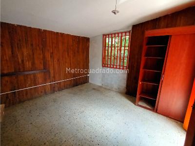 Casa de 3 alcobas en venta en Loma Del Chocho, Envigado · foto 9 de 12