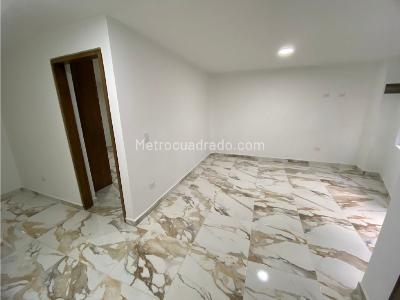 Apartamento en arriendo en Obrero, Envigado · foto 5 de 13