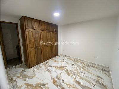 Apartamento en arriendo en Obrero, Envigado · foto 8 de 13