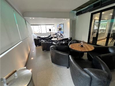 Apartamento de 5 alcobas en venta en San Lucas, Medellín, 389 m² · foto 3 de 18