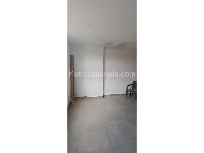 Casa de 5 alcobas en venta en Barro Blanco, Rionegro, 240 m² · foto 2 de 17