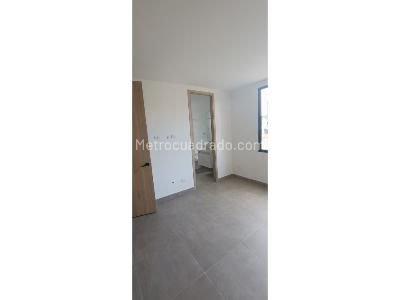Casa de 5 alcobas en venta en Barro Blanco, Rionegro, 240 m² · foto 6 de 17