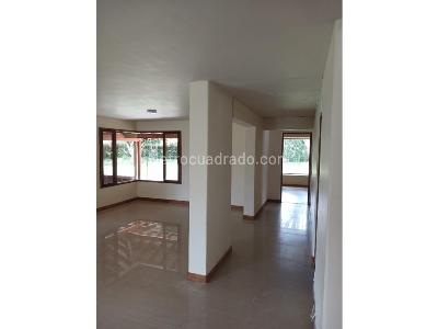 Casa de 5 alcobas en venta en Llano Grande, Rionegro · foto 6 de 20