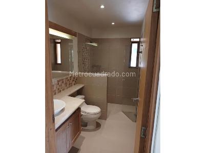 Casa de 5 alcobas en venta en Llano Grande, Rionegro · foto 16 de 20