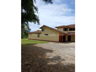 Casa de 5 alcobas en venta en Llano Grande, Rionegro · foto 19 de 20