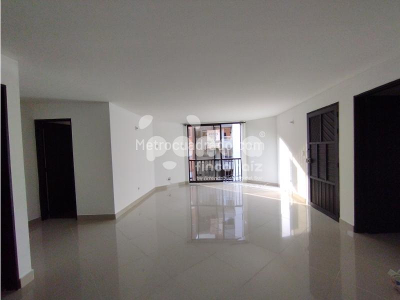 4BR Apartment in Andalucia (120 m²)