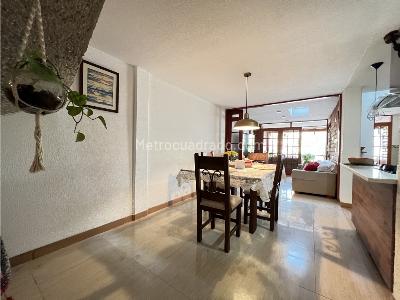 Casa de 4 alcobas en venta en El Dorado, Envigado, 300 m² · foto 8 de 20
