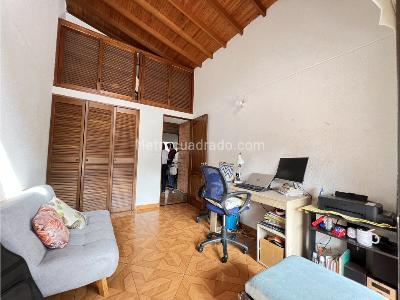 Casa de 4 alcobas en venta en El Dorado, Envigado, 300 m² · foto 10 de 20