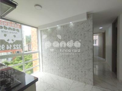 Apartamento de 3 alcobas en venta en Maria Auxiliadora, Sabaneta, 55 m² · foto 4 de 10