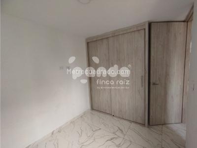 Apartamento de 3 alcobas en venta en Maria Auxiliadora, Sabaneta, 55 m² · foto 7 de 10