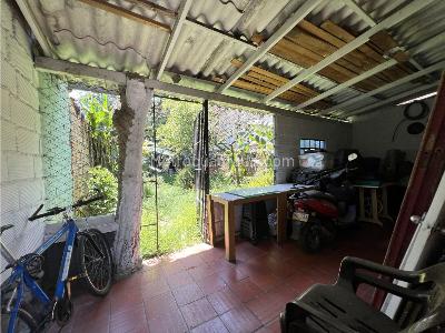 Casa de 4 alcobas en venta en El Carmelo, Sabaneta, 322 m² · foto 9 de 13