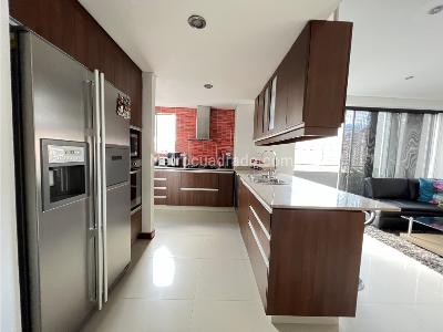 Apartamento de 3 alcobas en venta en Otra Parte, Envigado, 160 m² · foto 2 de 20