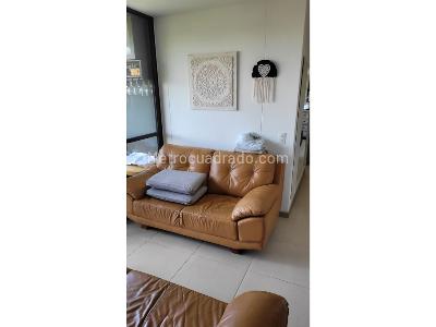 Apartamento de 2 alcobas en venta en El Porvenir, Rionegro, 67 m² · foto 2 de 13