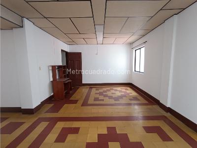Casa en venta en Centro, Envigado · foto 3 de 20