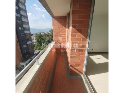 Apartamento en arriendo en Las Cometas, Envigado · foto 4 de 17