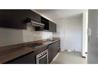Apartamento en arriendo en Las Cometas, Envigado · foto 6 de 17