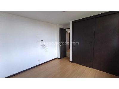 Apartamento en arriendo en Las Cometas, Envigado · foto 12 de 17