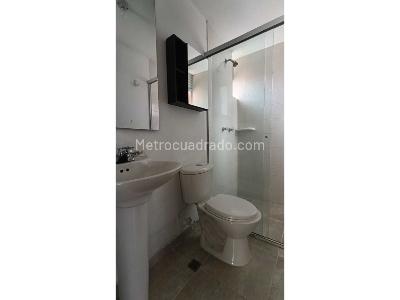 Apartamento en arriendo en Las Cometas, Envigado · foto 16 de 17