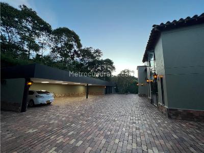 Casa de 5 alcobas en venta en Llano Grande, Rionegro · foto 6 de 20