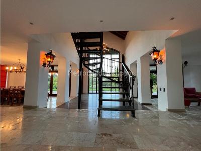 Casa de 5 alcobas en venta en Llano Grande, Rionegro · foto 14 de 20