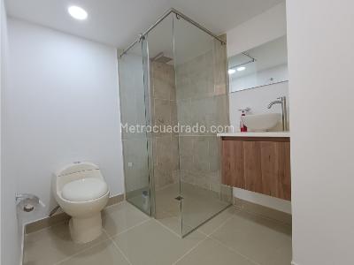 Apartamento de 3 alcobas en venta en Laureles, Medellín, 130 m² · foto 10 de 14