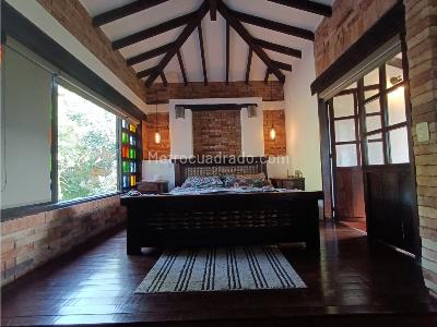 Casa de 3 alcobas en venta en El Chingui, Envigado, 540 m² · foto 7 de 20