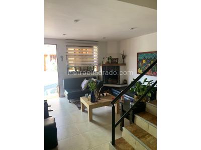 Casa de 3 alcobas en venta en Rionegro Antioquia, Rionegro, 195 m² · foto 2 de 16