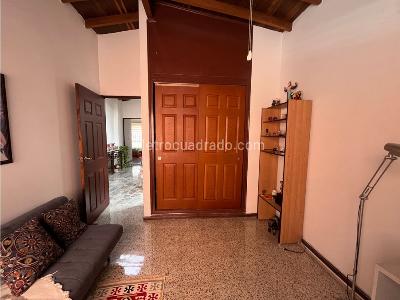 Apartamento en venta en Laureles, Medellín · foto 12 de 15