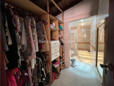 Apartamento en venta en Laureles, Medellín · foto 14 de 15