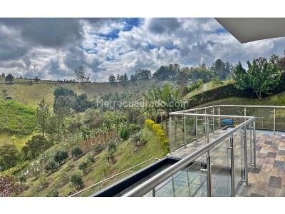 Casa de 4 alcobas en venta en Vereda San Luis, Rionegro, 360 m² · foto 2 de 10