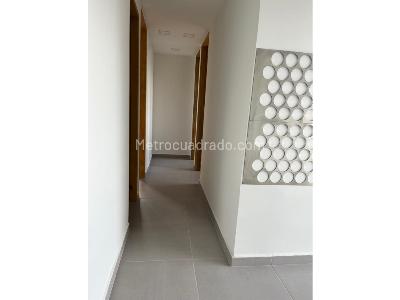 Apartamento de 3 alcobas en venta en La Inmaculada, Rionegro, 56 m² · foto 6 de 14