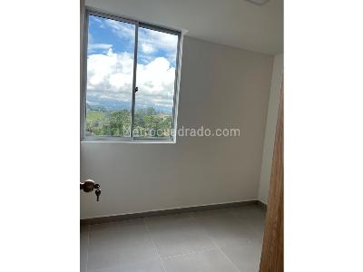 Apartamento de 3 alcobas en venta en La Inmaculada, Rionegro, 56 m² · foto 10 de 14