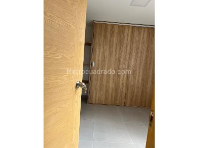 Apartamento de 3 alcobas en venta en La Inmaculada, Rionegro, 56 m² · foto 14 de 14