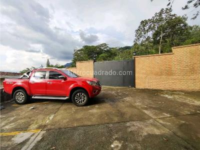 Casa de 5 alcobas en venta en El Escobero, Envigado, 698 m² · foto 18 de 20