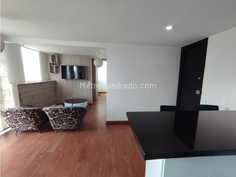 2BR Apartment in Los Colegios (54 m²) - 3