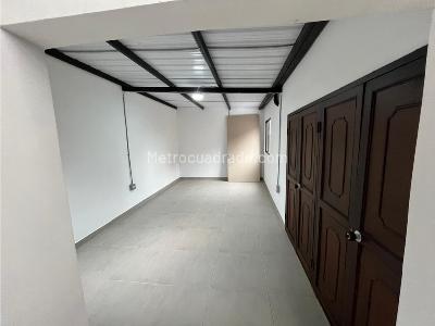 Apartaestudio en arriendo en Andalucia, Envigado, 45 m² · foto 5 de 5