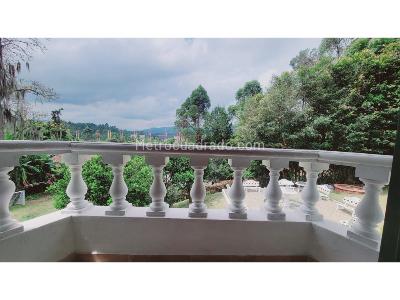 Casa de 5 alcobas en venta en Zona E, Rionegro, 380 m² · foto 6 de 20