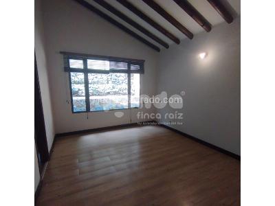 Casa de 4 alcobas en venta en Loma De Las Brujas, Envigado, 260 m² · foto 10 de 20